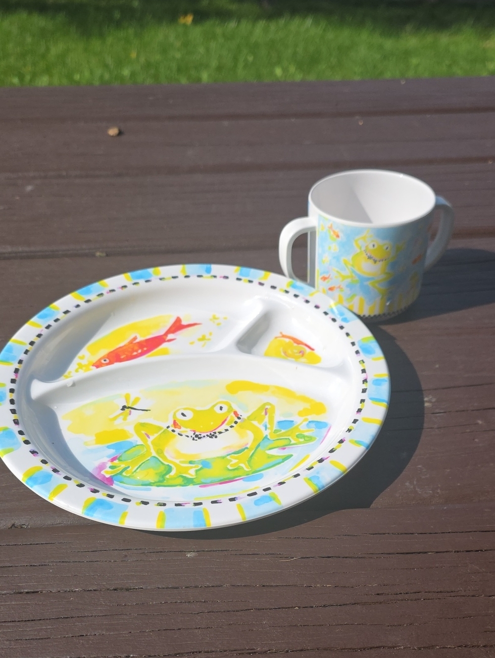 MKC Kids Frog Print Divided Plate and Cup